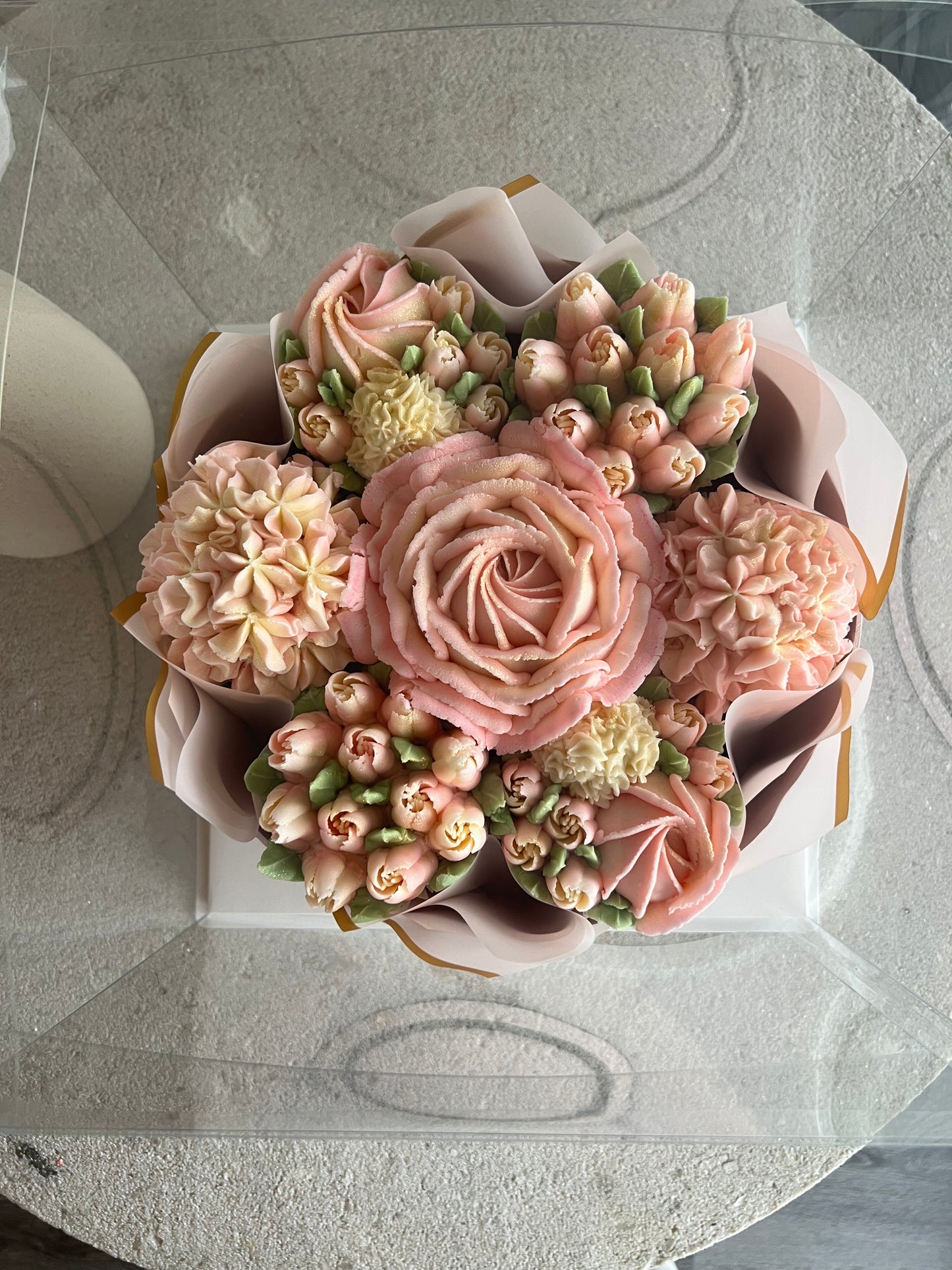 BLUSH - Bouquet of 7 Floral Cupcakes - Edible Florals - Deluxe Bouquet - Edible Arrangements - Fresh and Delicate Cupcake Creations - Flowers in a Box - Dessert