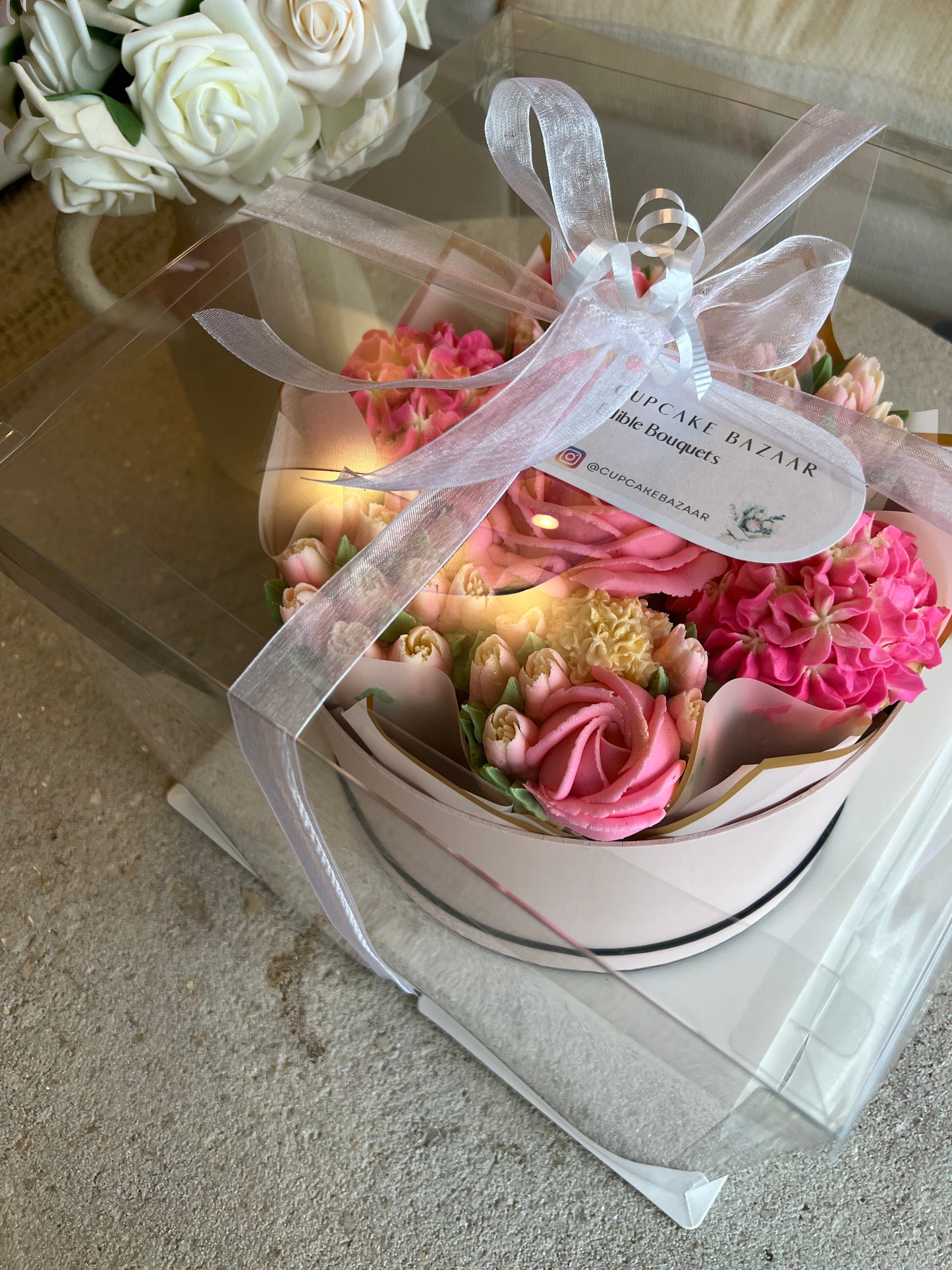 SHADES OF PINK - Bouquet of 7 Floral Cupcakes - Edible Florals - Deluxe Bouquet - Edible Arrangements - Fresh and Delicate Cupcake Creations - Flowers in a Box - Dessert