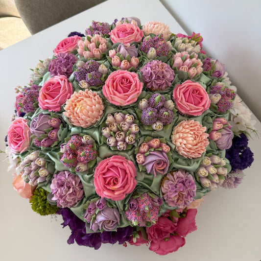 PINK AND PURPLE - Levitating Bouquet Series - Edible Arrangements - Edible Floral Centrepieces - Cupcake Dome - Dessert