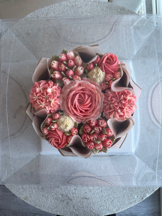 LOVE - Bouquet of 7 Floral Cupcakes - Edible Florals - Deluxe Bouquet - Edible Arrangements - Fresh and Delicate Cupcake Creations - Flowers in a Box - Dessert