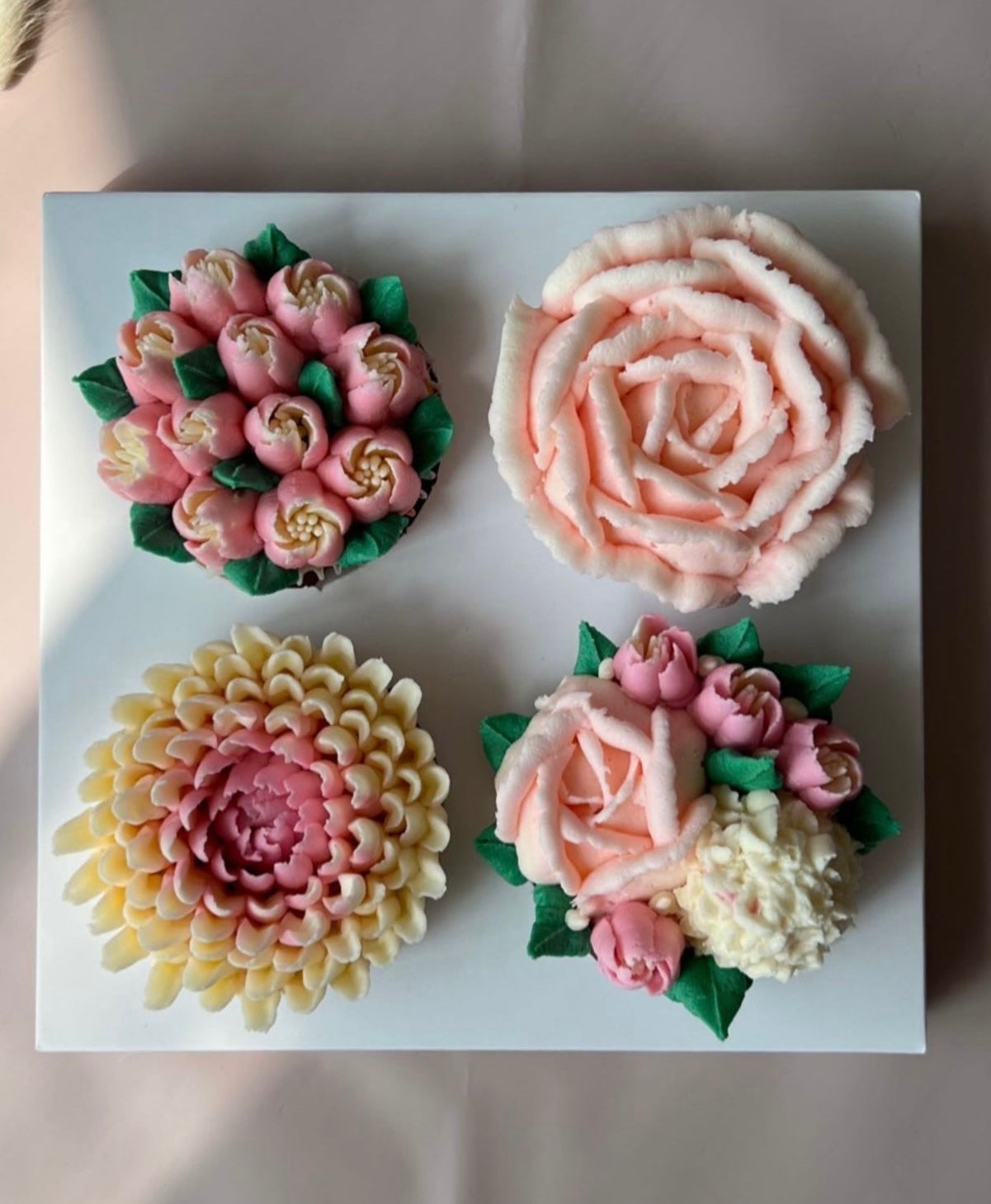 QUEENIE - Box of 4 Floral Cupcakes - Edible Florals - Classic Standard 4 - Edible Arrangements - Fresh and Delicate Cupcake Creations - Dessert