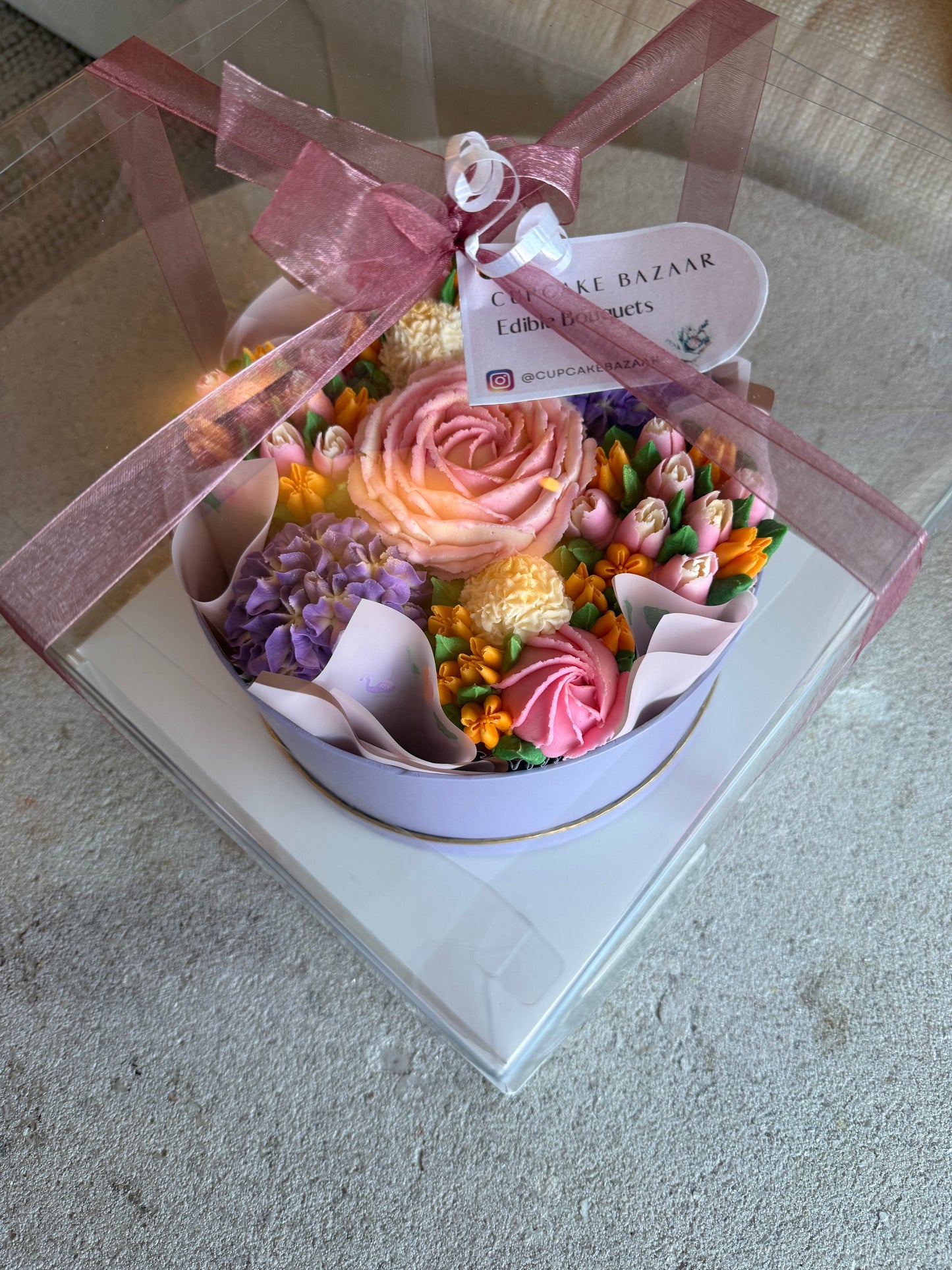 SOLEIL - Bouquet of 7 Floral Cupcakes - Edible Florals - Deluxe Bouquet - Edible Arrangements - Fresh and Delicate Cupcake Creations - Flowers in a Box - Dessert