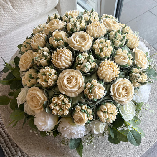 IVORY BLOOM - Levitating Bouquet Series - Edible Arrangements - Edible Floral Centrepieces - Cupcake Dome - Dessert