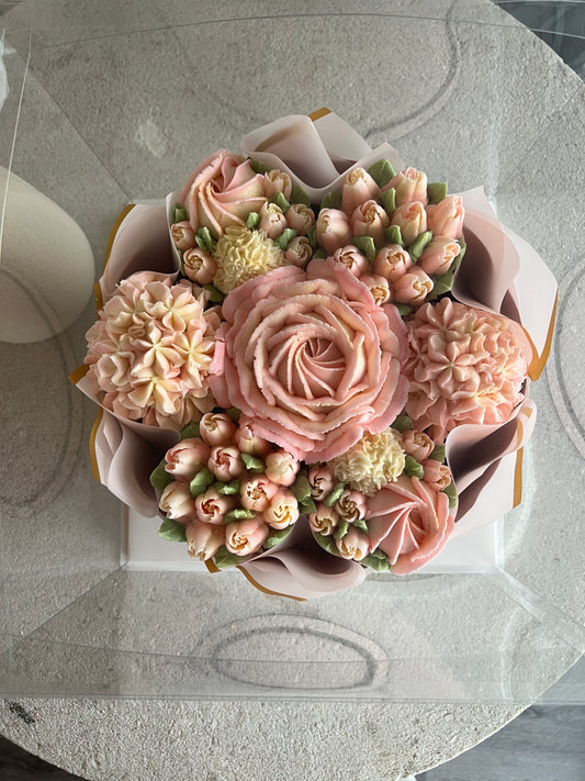 BLUSH - Bouquet of 7 Floral Cupcakes - Edible Florals - Deluxe Bouquet - Edible Arrangements - Fresh and Delicate Cupcake Creations - Flowers in a Box - Dessert
