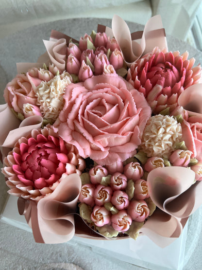 SHADES OF PINK - Bouquet of 7 Floral Cupcakes - Edible Florals - Deluxe Bouquet - Edible Arrangements - Fresh and Delicate Cupcake Creations - Flowers in a Box - Dessert