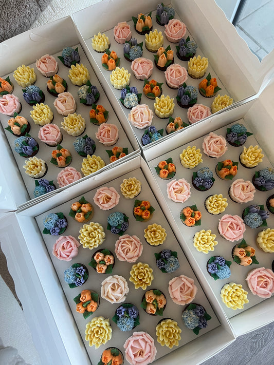 CUSTOM COLOURS - Box of Mini 24 Floral Cupcakes - Edible Florals - Classic Mini 24 - Edible Arrangements - Fresh and Delicate Cupcake Creations - Dessert