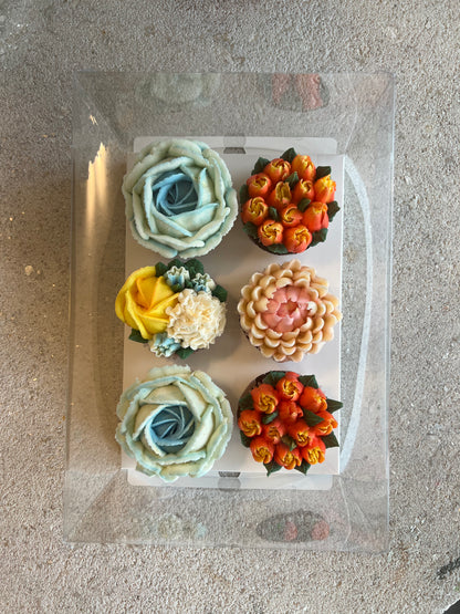 SUMMER - Box of 6 Floral Cupcakes - Edible Florals - Classic Standard 6 - Edible Arrangements - Fresh and Delicate Cupcake Creations - Dessert