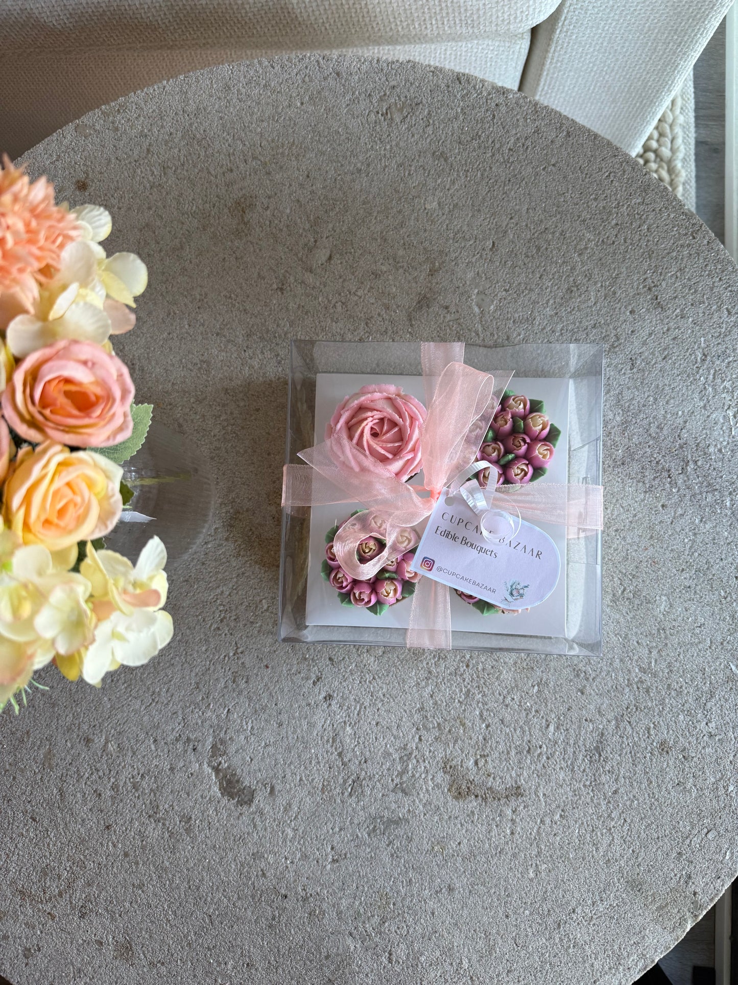 QUEENIE - Box of 4 Floral Cupcakes - Edible Florals - Classic Standard 4 - Edible Arrangements - Fresh and Delicate Cupcake Creations - Dessert